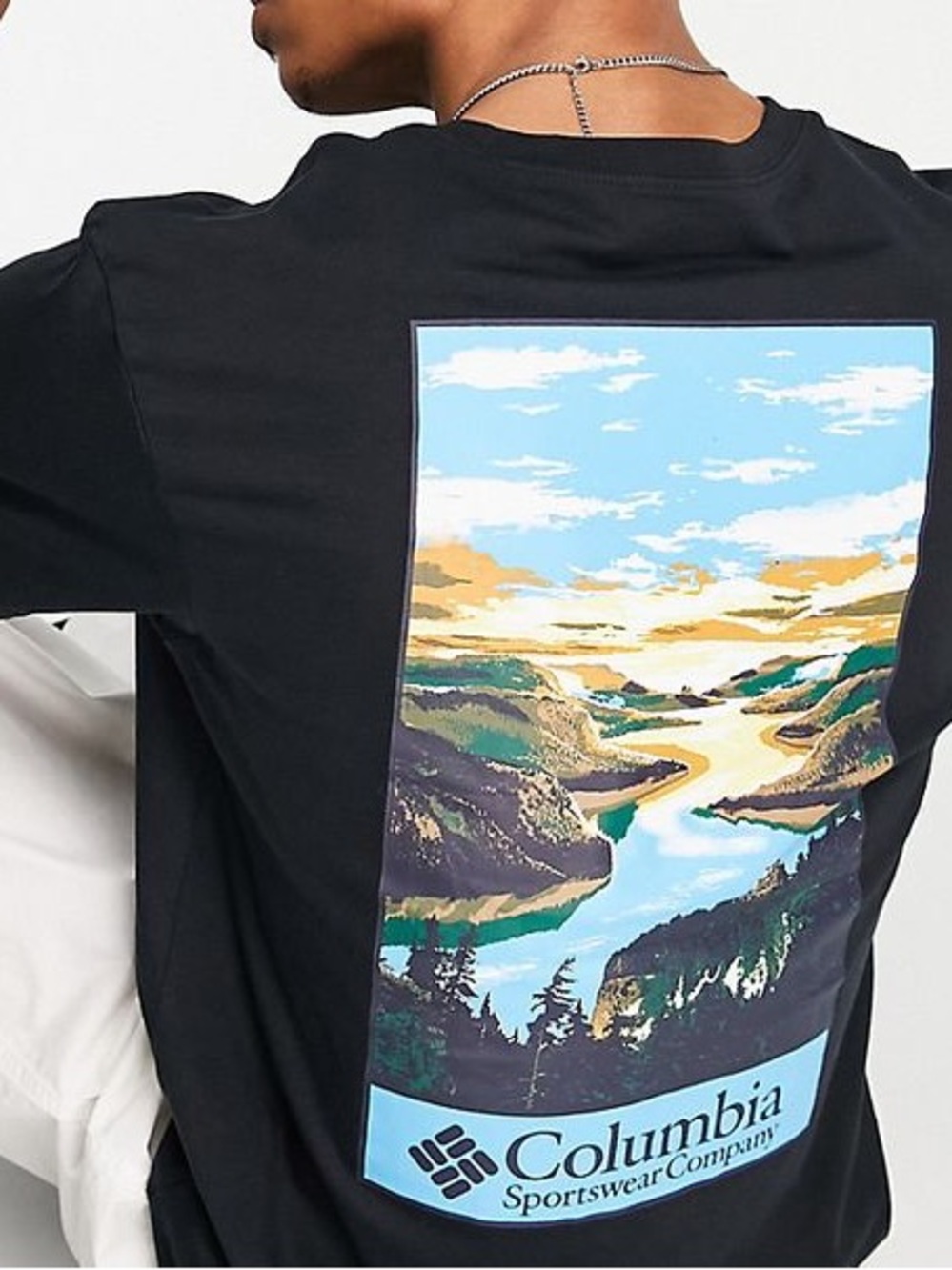 COLUMBIA CSC Black Crew Neck Graphic Tee Alpine Way Size Small